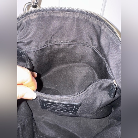 Coach Ava Tote - Picture 13 of 16